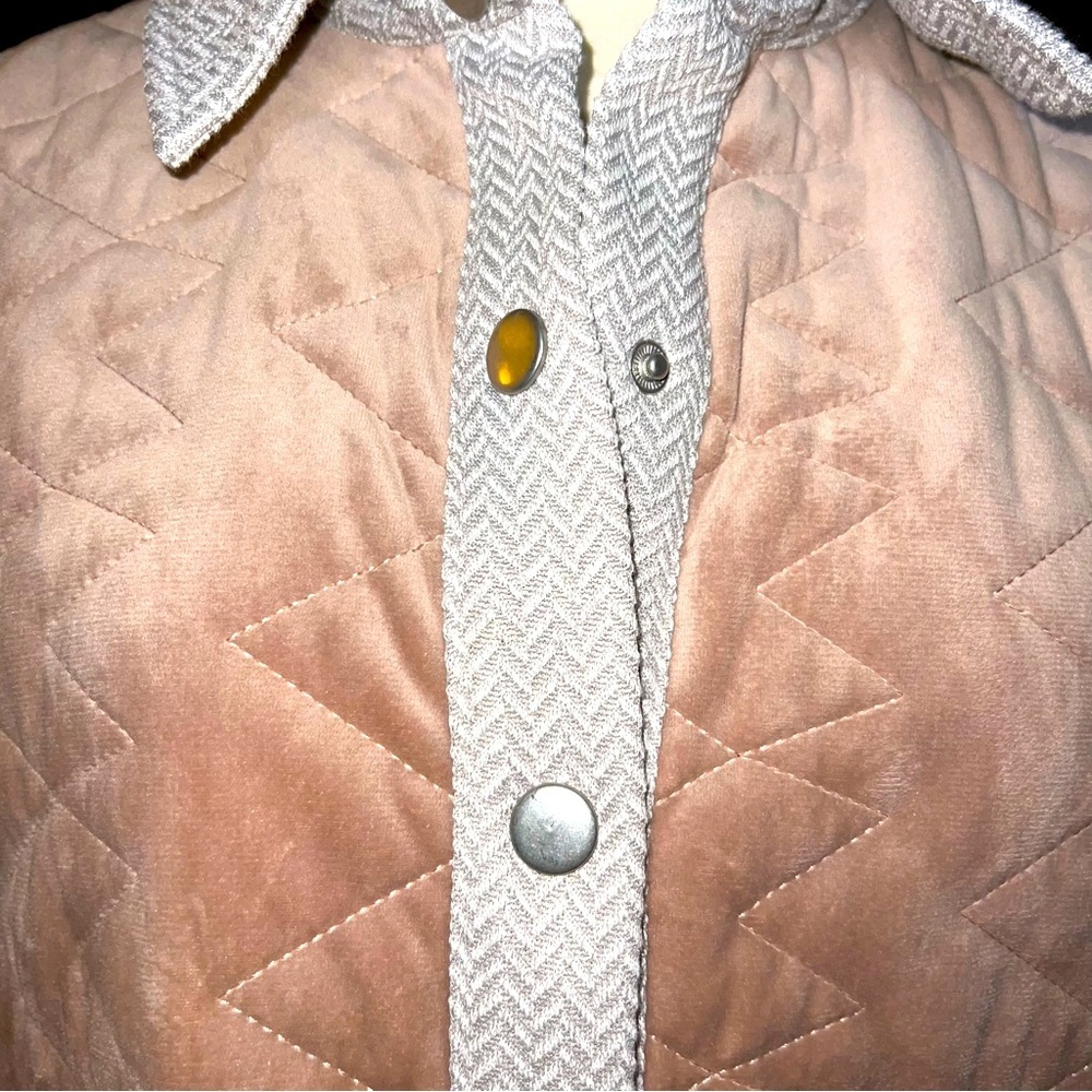 Hem & Thread Quilted Tan Jacket - Picture 7 of 12